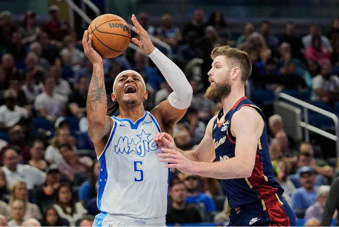 开云网页版中国官网-决绝的反扑，功亏一篑|克村|魔术|黄蜂|登子|多诺万-米切尔_新浪体育_新浪新闻